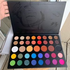 James Charles Artist Full Size Eyeshadow Palette